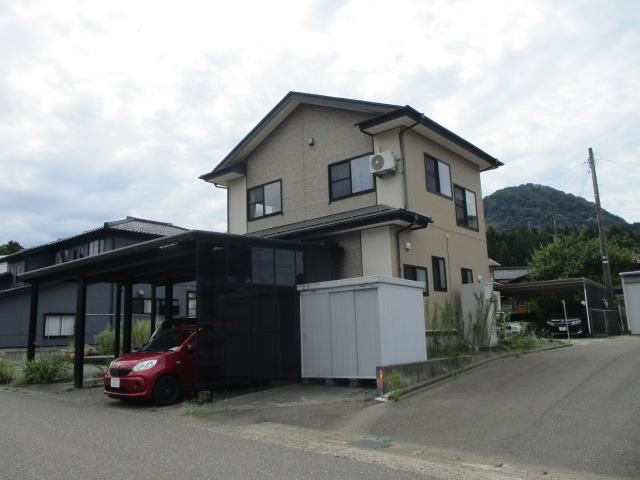 Spacious 4DK Home with Large Garden - Photo 1