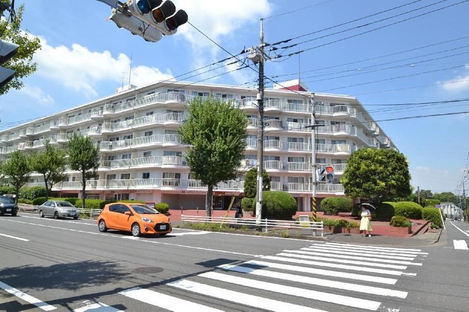 Charming 3LDK Apartment in Kawakami-cho - Photo 1