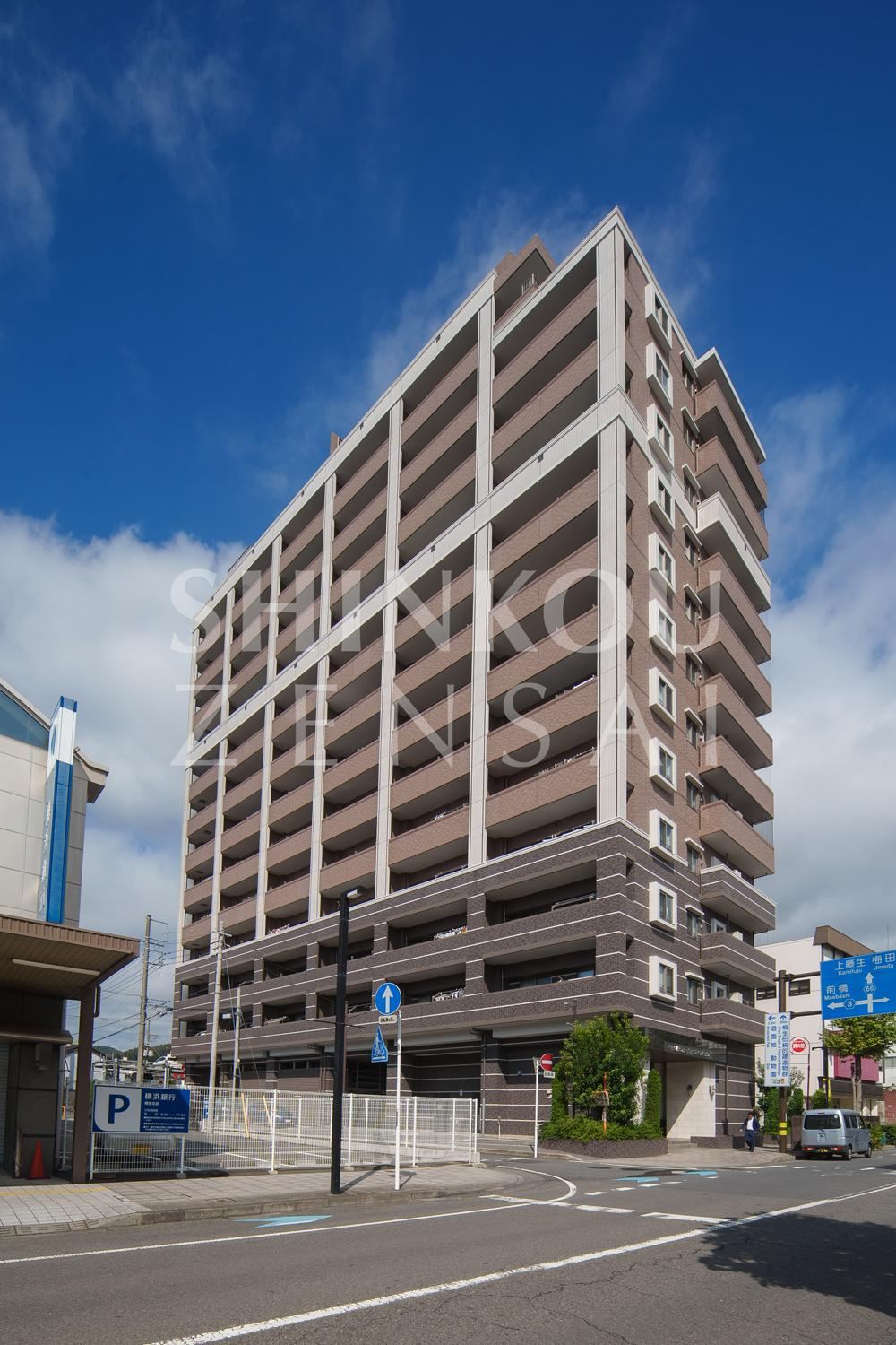 3LDK apartment in Kiryu, Gunma - Photo 1