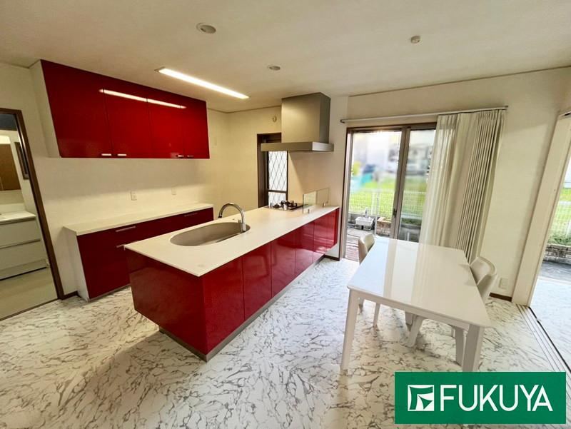 4LDK House with Garden in Osaka Sayama - Photo 1