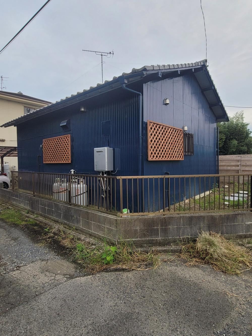 Renovated 2DK House in Honkozuka - Photo 1