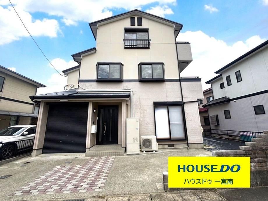Renovated 4LDK House with Garden in Ichinomiya - Photo 1