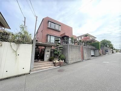 Spacious 4LDK+S House with Garage in Sakai City - Photo 1