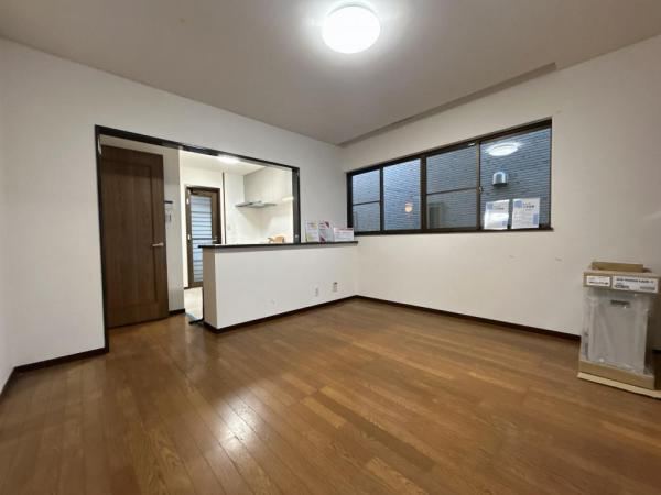 Charming 3LDK Home with Garden in Midori - Photo 1
