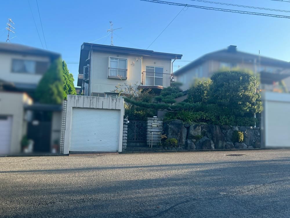 Spacious 5DK Home in Quiet Residential Area of Kyotanabe, Kyoto - Photo 1
