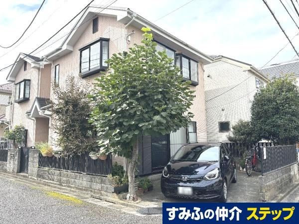Custom-Built 5LDK House in Tagara - Photo 1