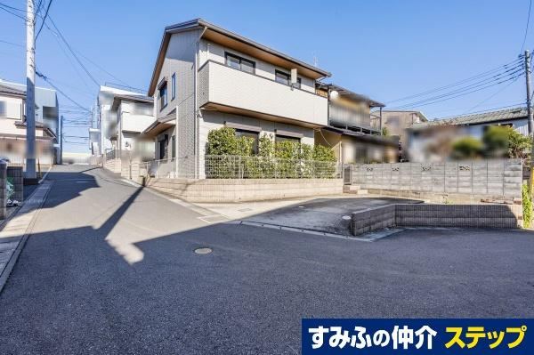 Modern 4LDK Home in Rokumi - Photo 1