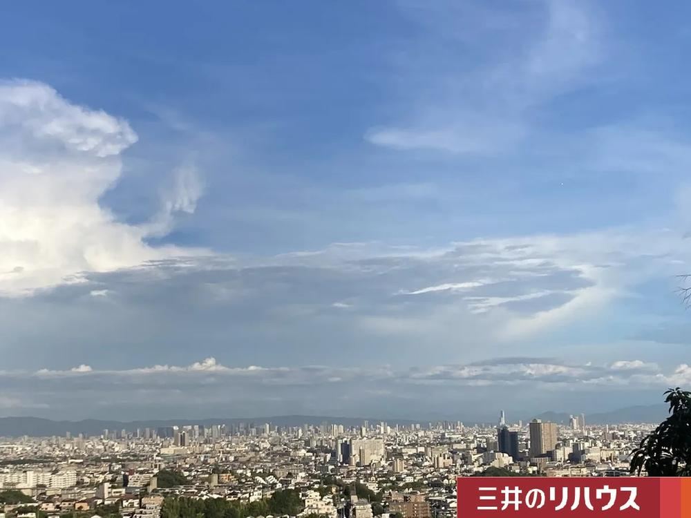 Modern 4LDK House in Koyoen Nishiyama - Photo 1