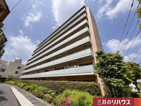 Modern Apartment in Fuchu with Great Amenities - Photo 1