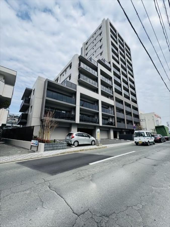 2LDK apartment in Chuo Ward, Kumamoto - Photo 1