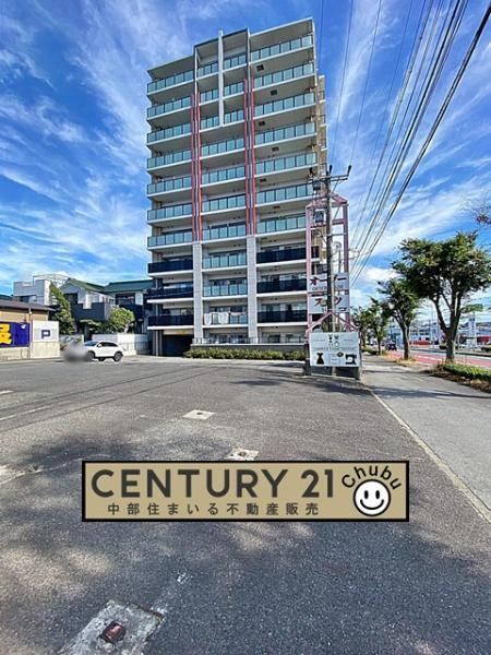 3LDK apartment in Okazaki, Aichi - Photo 1
