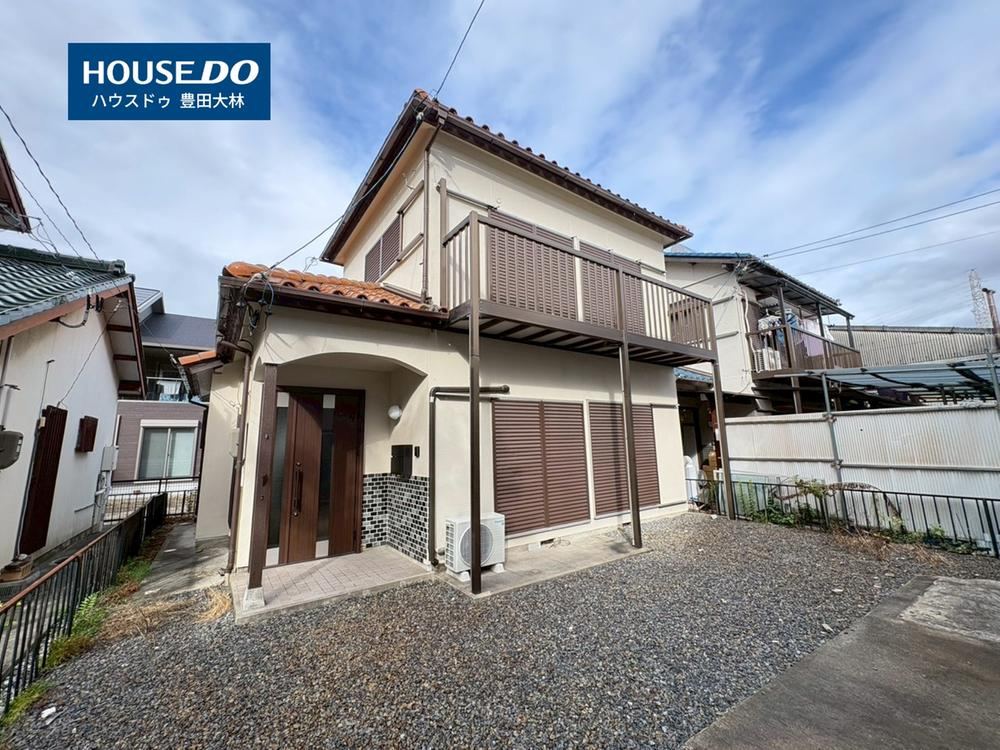 Recently Renovated 3LDK House in Okazaki - Photo 1