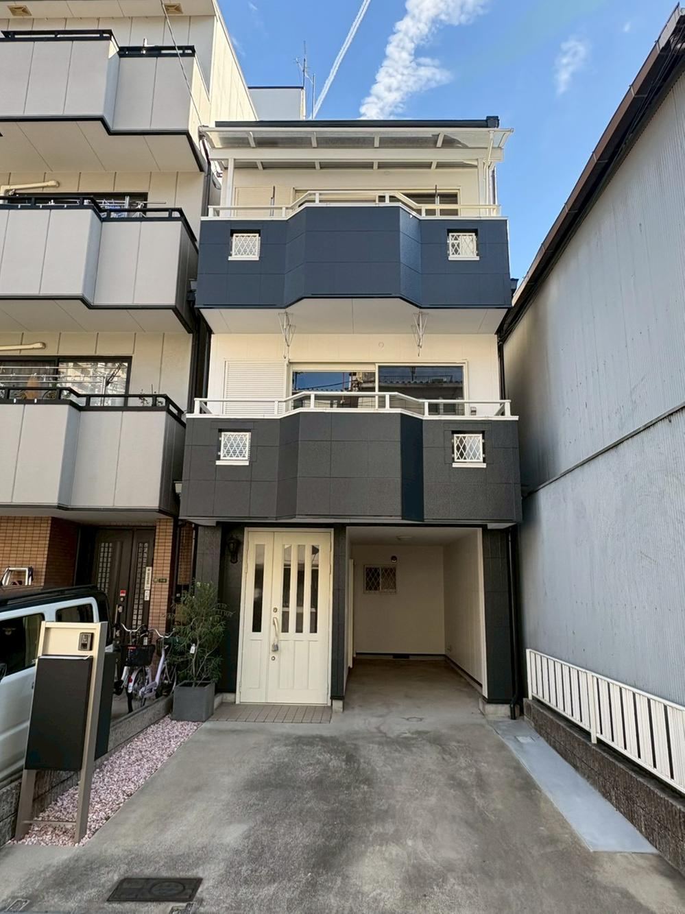Renovated 4LDK Detached House with Garage in Nagaara Naka - Photo 1