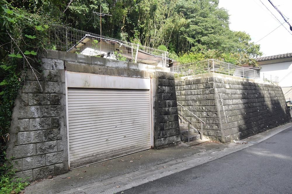 South-Facing Used House in Kurate - Photo 1