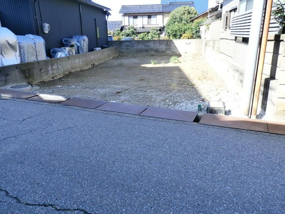 85 m² land in Kanazawa, Ishikawa - Photo 1