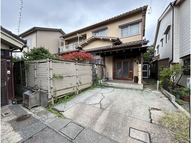 171 m² land in Kanazawa, Ishikawa - Photo 1