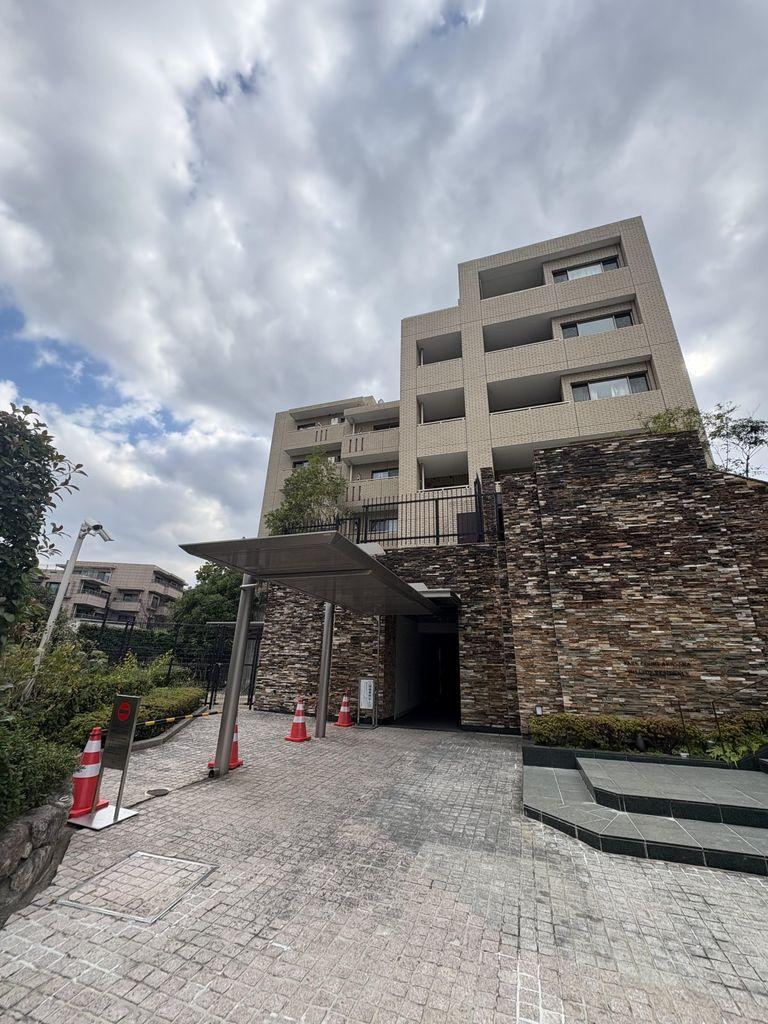 3LDK apartment in Chuo Ward, Fukuoka - Photo 1