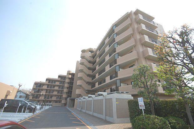 3LDK Apartment with Great Views Near Sayama-Ke丘 Station - Photo 1