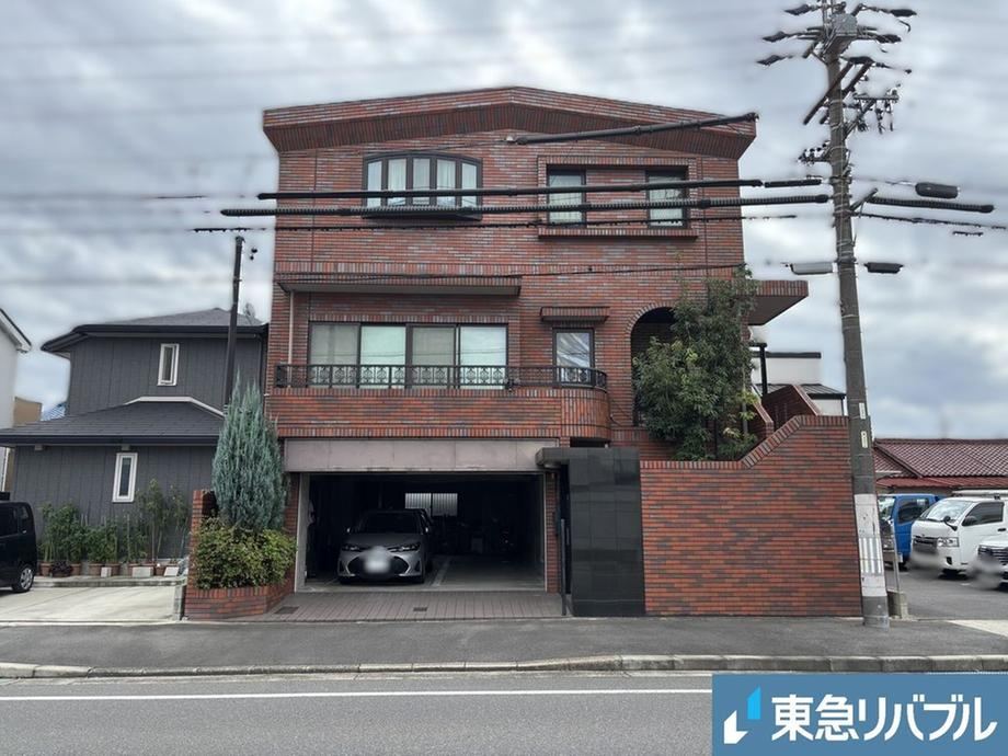 Spacious 8LDK Detached House in Nagoya Port - Photo 1