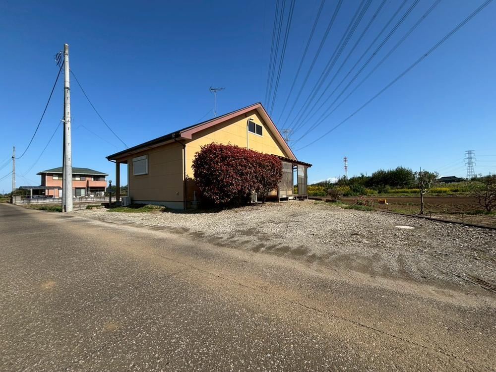 3LDK House with Garden and Parking in Machiya - Photo 1