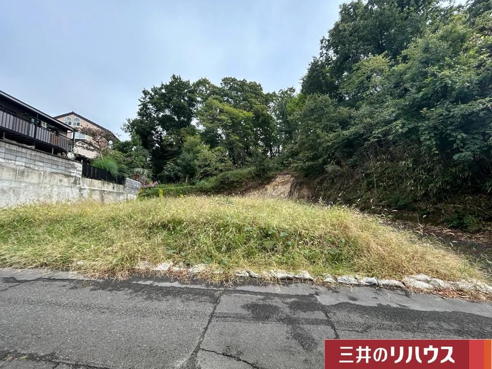 Generous Land in Oodai, Tagajo - Photo 1