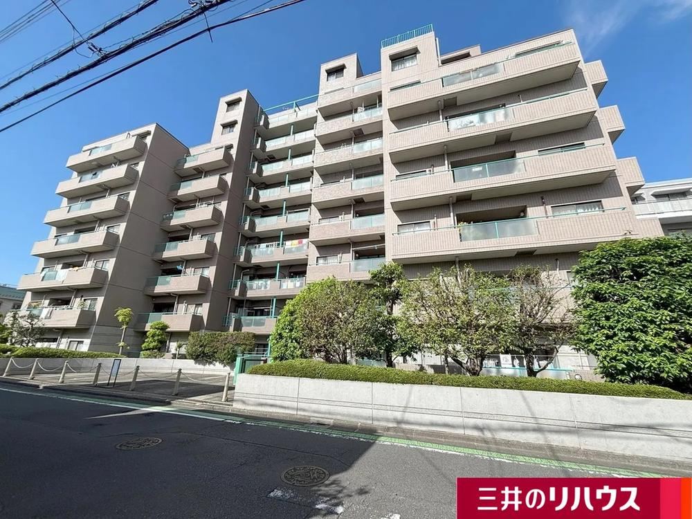 Spacious 2LDK Apartment in Keyakidai - Photo 1