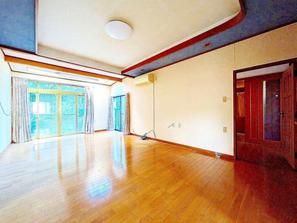 Spacious 4LDK House with Garden - Photo 1