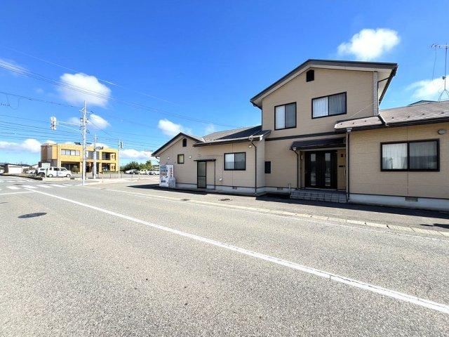 Spacious 6LDK House in Sakai City - Photo 1