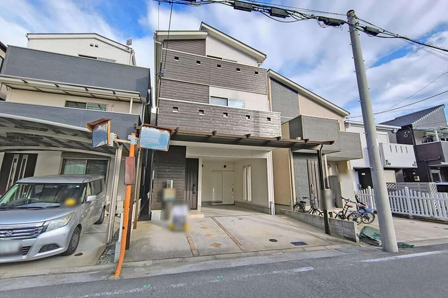 Modern 3LDK House in Amagasaki - Photo 1