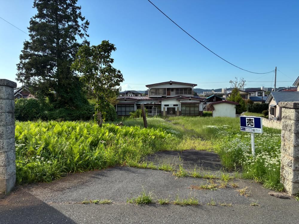 Spacious 425 Tsubo Land in Uedamaki, Hachinohe - Photo 1