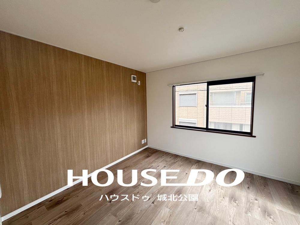 Spacious 3LDK Home in Moriguchi - Photo 1