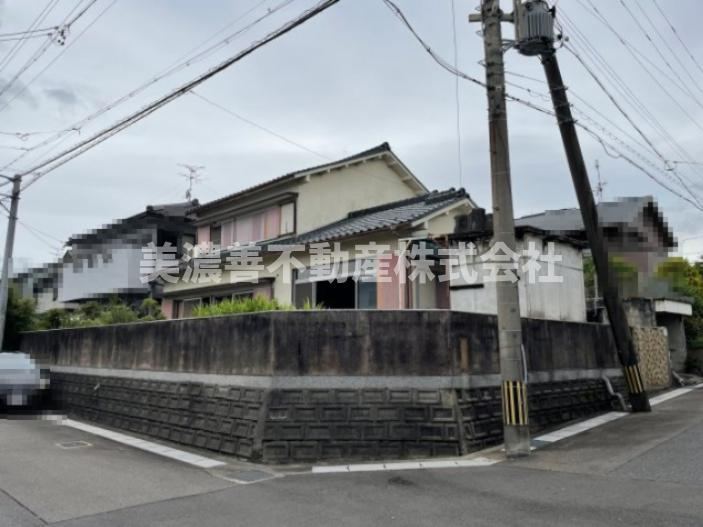 263 m² land in Kakamigahara, Gifu - Photo 1