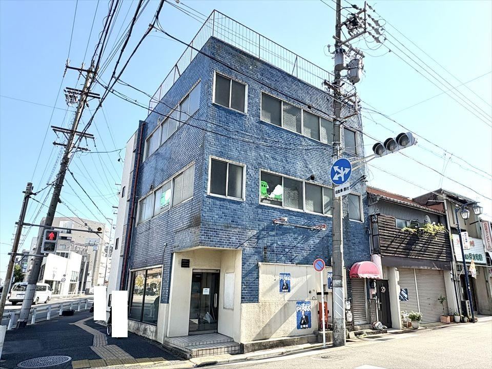 Renovation-Ready 1 Room House in Takiko - Photo 1