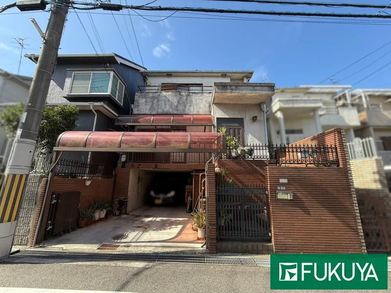 Spacious 4LDK House in Tsuruyamadai - Photo 1
