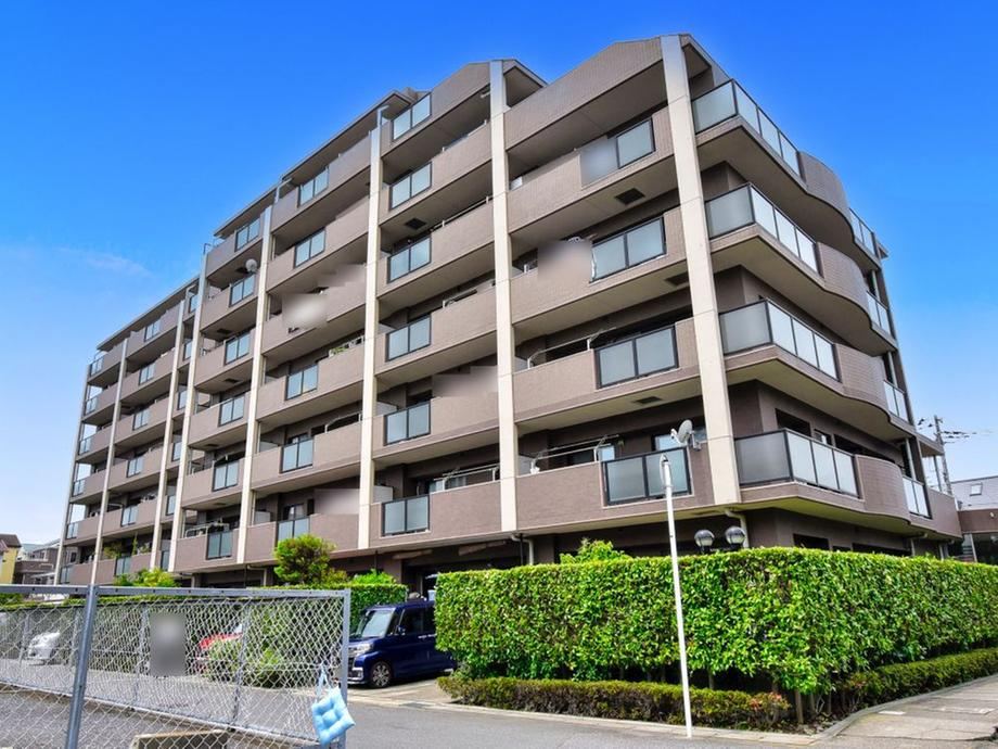 Cozy 3LDK Apartment with Garden in Minami-Gyotoku - Photo 1