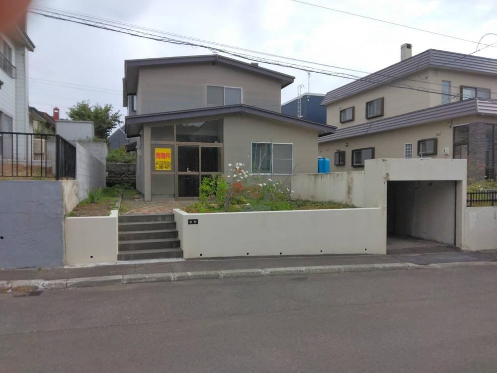 Land Near Kitanozawa Elementary School - Photo 1