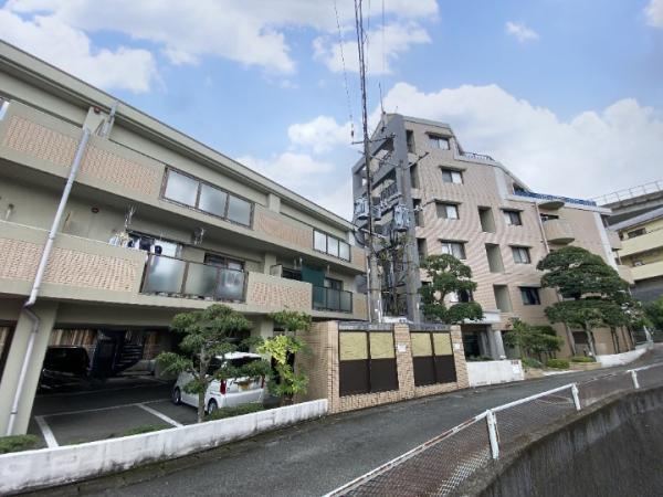 3LDK apartment in Nishi Ward, Fukuoka - Photo 1