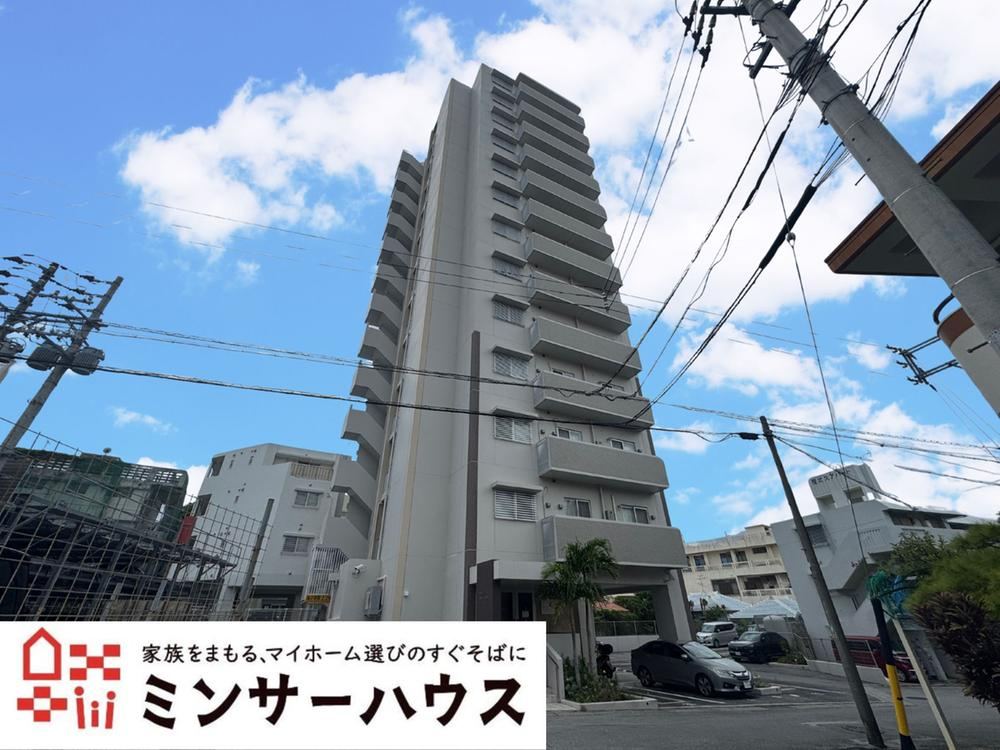 3LDK apartment in Naha, Okinawa - Photo 1