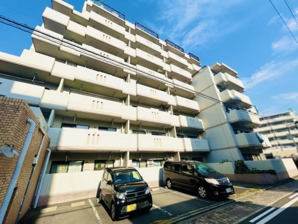 3LDK apartment in Nishi Ward, Nagoya, Aichi - Photo 1