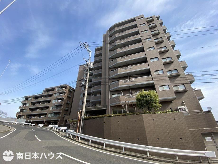 4LDK apartment in Kagoshima, Kagoshima - Photo 1