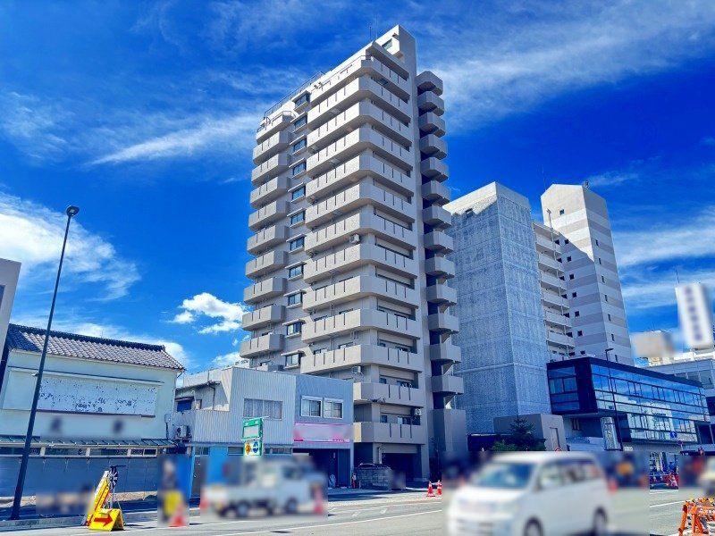 3LDK apartment in Chuo Ward, Hamamatsu, Shizuoka - Photo 1