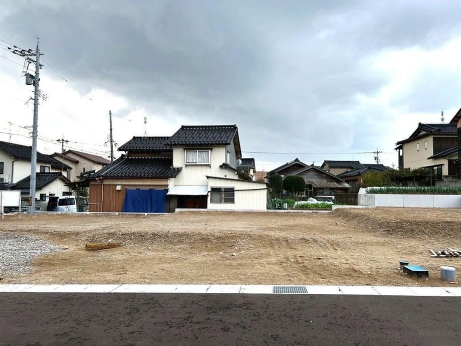 167 m² land in Kahoku, Ishikawa - Photo 1