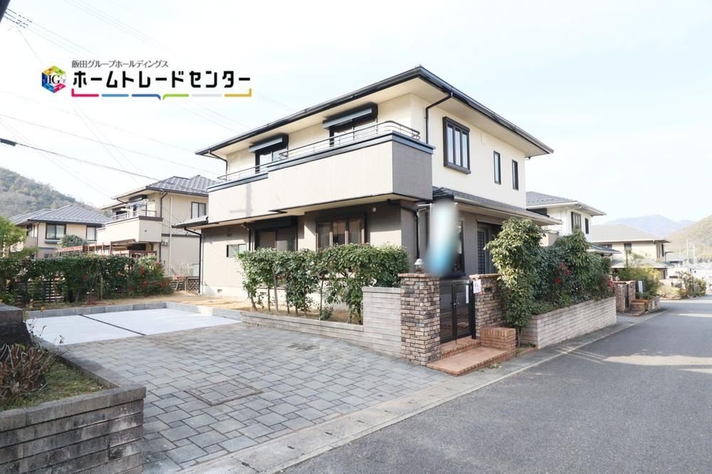 Updated Home with Excellent Surroundings in Gifu City - Photo 1
