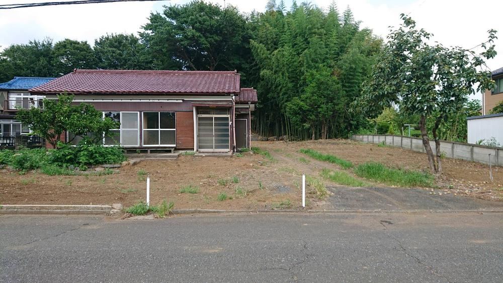 803 m² land in Hanno, Saitama - Photo 1