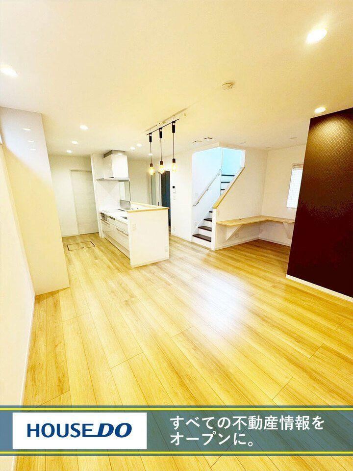 Modern 4LDK Detached House in Kitakyushu - Photo 1