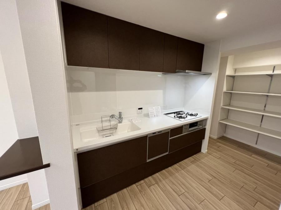 Gift Promotion for New Visitors - Photo 1