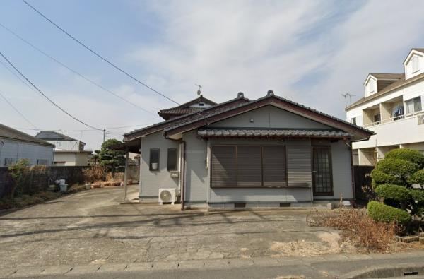Charming 3K House Near Akatsuka Station - Photo 1