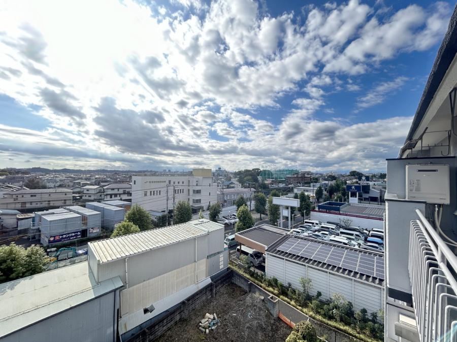 Modern 2LDK Apartment Near Seijogakuenmae Station - Photo 1