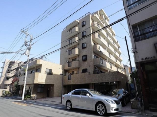 Charming 2LDK Apartment in Quiet Ikegiri - Photo 1