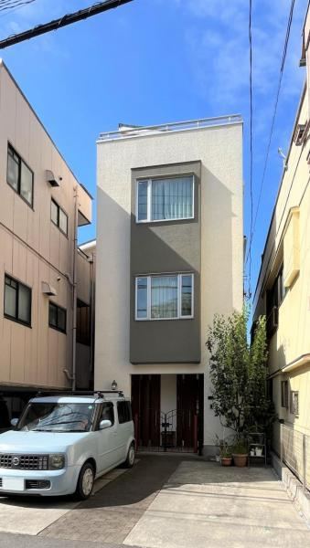 Mitsui Home Built 3-Story House Near Nishi-Nippori Station - Photo 1